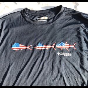 NWT Columbia Men’s PFG Navy blue Freedom Fish patriotic shirt-long sleeve UPF 50